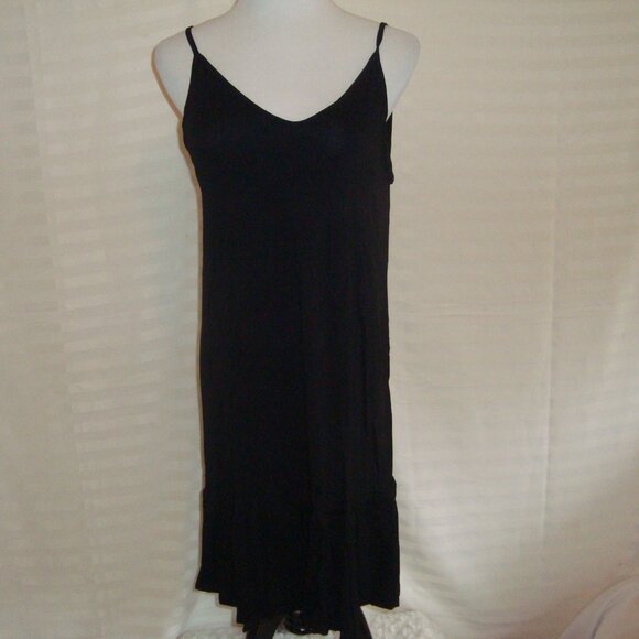 NWT Agnes & Dora Ruffle Hem Wunder Slip Dress Black Spaghetti Straps Size XS - Picture 1 of 7